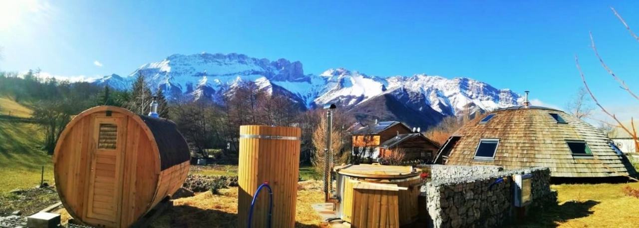 Au-Dela Des Nuages, Maison D'Hotes Insolite & Spa Aubessagne المظهر الخارجي الصورة