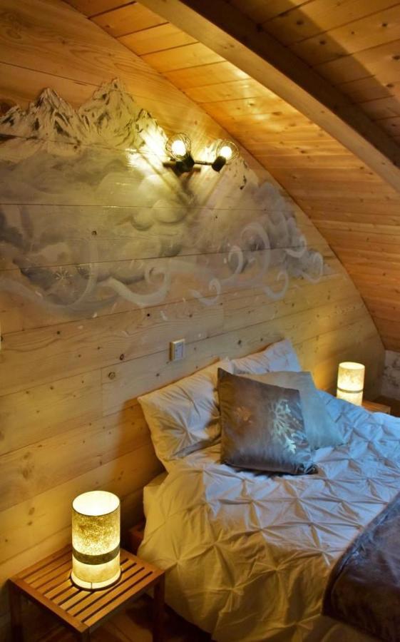 Au-Dela Des Nuages, Maison D'Hotes Insolite & Spa Aubessagne المظهر الخارجي الصورة