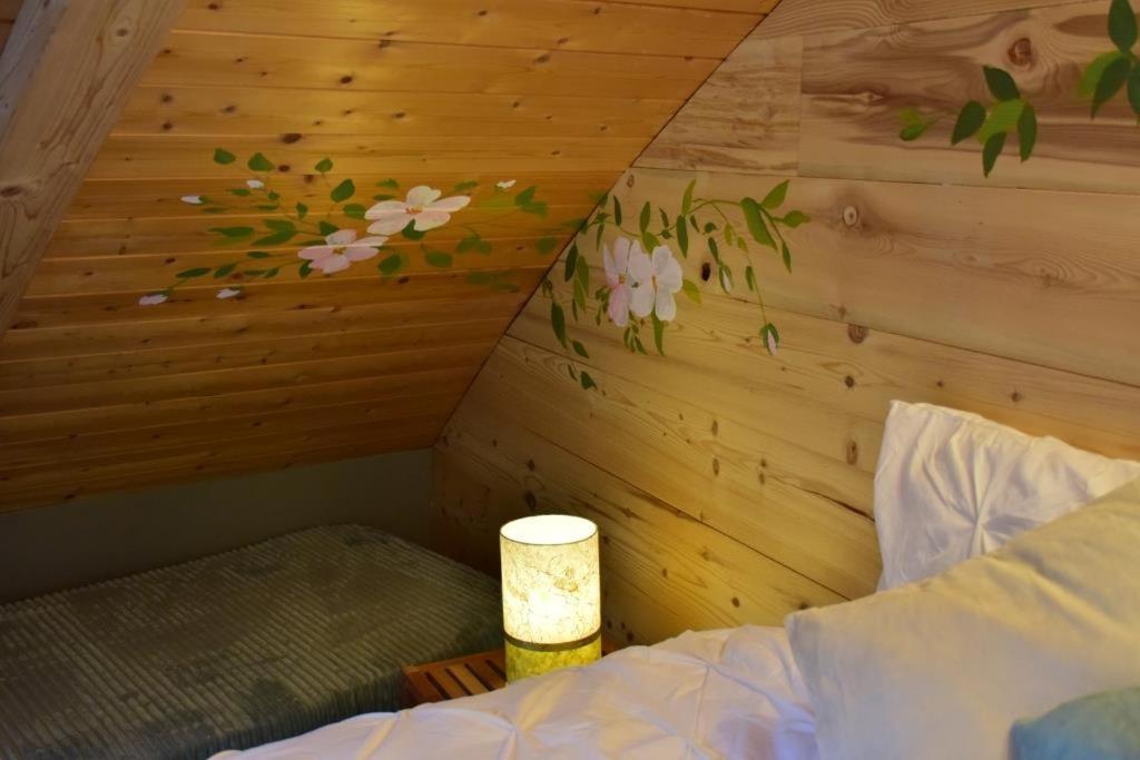Au-Dela Des Nuages, Maison D'Hotes Insolite & Spa Aubessagne المظهر الخارجي الصورة
