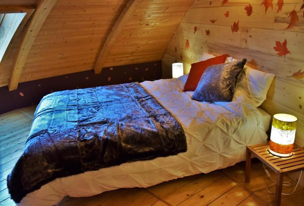 Au-Dela Des Nuages, Maison D'Hotes Insolite & Spa Aubessagne المظهر الخارجي الصورة